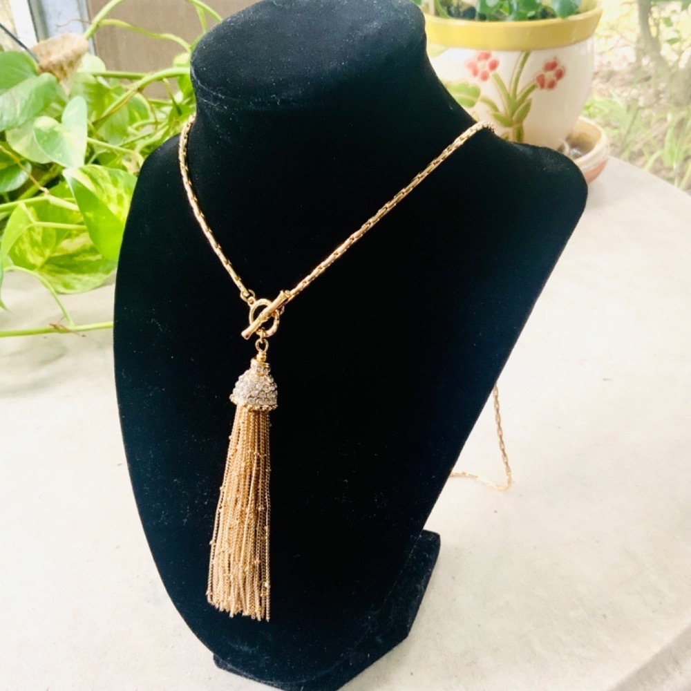 Lilly Pulitzer NECKLACE 🩷 GOLD CHAIN TASSEL CRYSTAL NECKLACE NWT “Fronds”TOGGLE - Picture 4 of 16